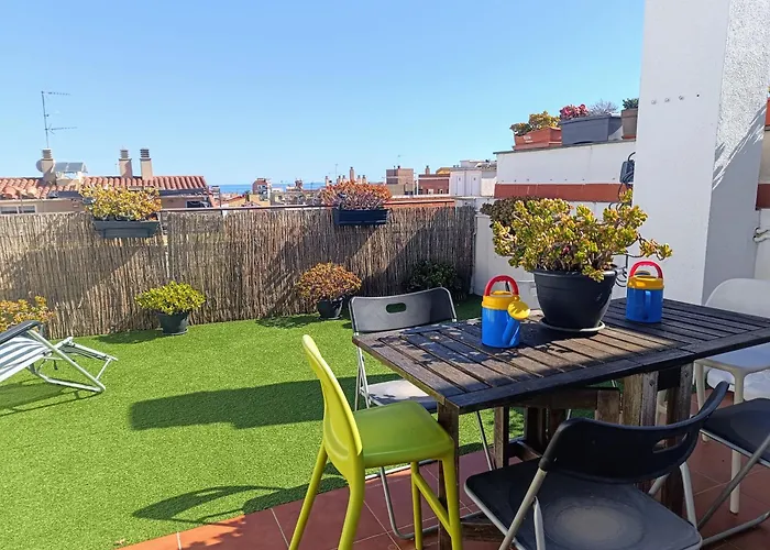 Precioso Dúplex con terraza a 5 minutos playa y 20 minutos de Barcelona