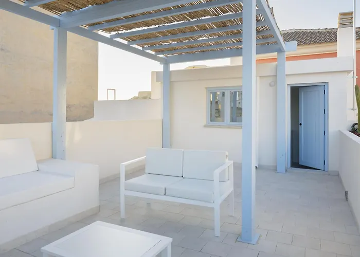 Luxury Houses La Mar De Bonita