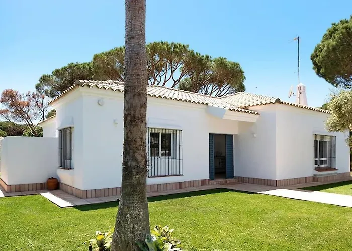 Villa Escocia, entre pinares y a pie de playa