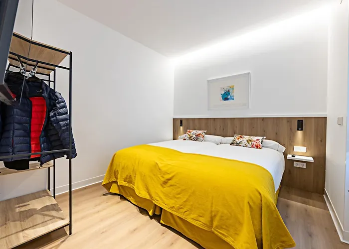 Hostal Paris