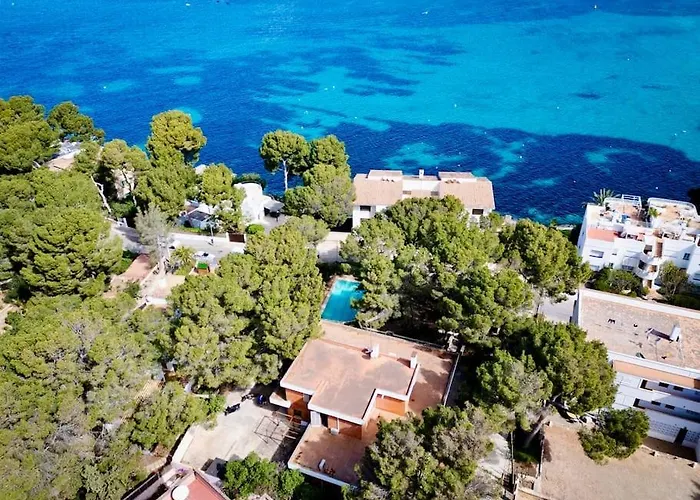 Villa Marta, A Fantastic Holiday Home By The Sea