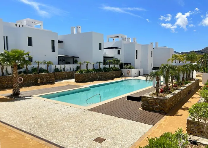 Casas de la Loma, Macenas Resort