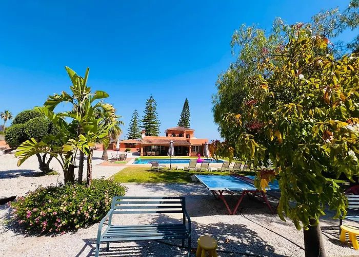 Villa Sol y Luna