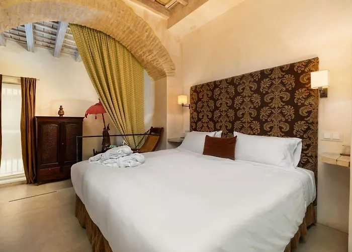 Hotel Boutique V - By Grupo Tribu