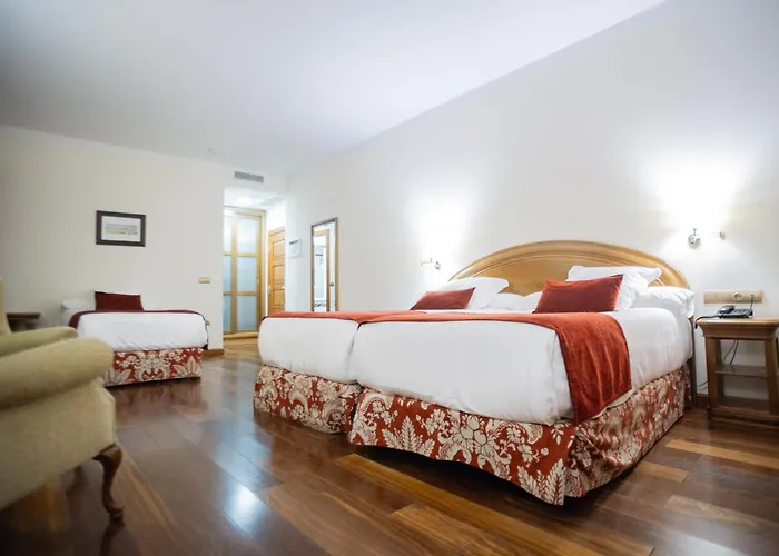AZZ Peñafiel Las Claras Hotel&Spa