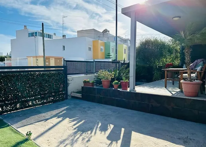 Adosado en la playa con piscina