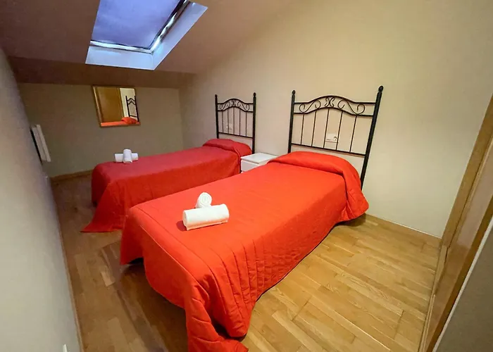 Apartamentos Playa de las Catedrales 3000