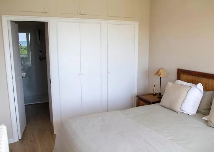 Apartment Of 100M2 With Sea Views