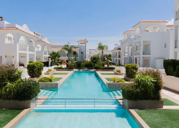 Helgafell Superior Courtyard Suite