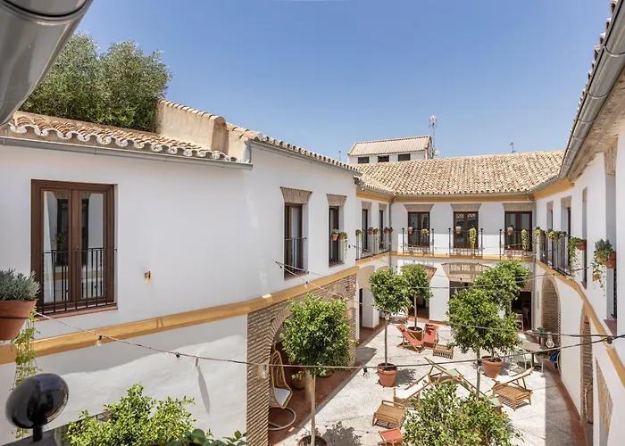 Líbere Córdoba Patio Santa Marta