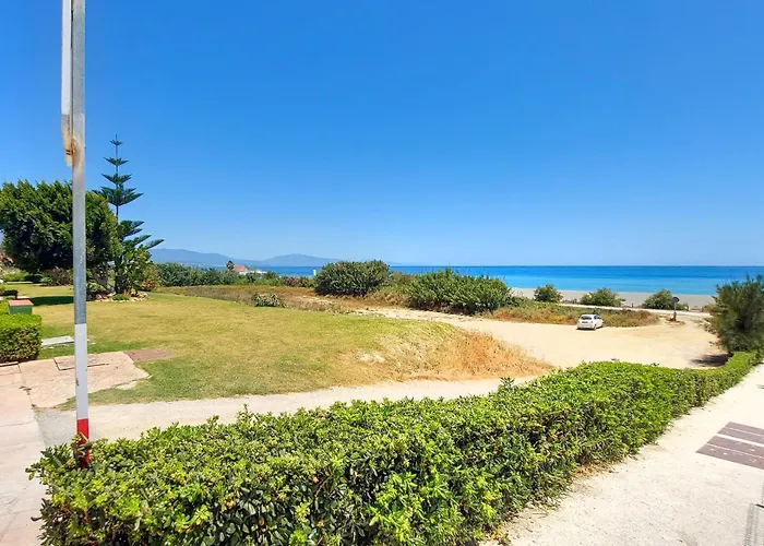 3 Bedroom Nice Home In Manilva