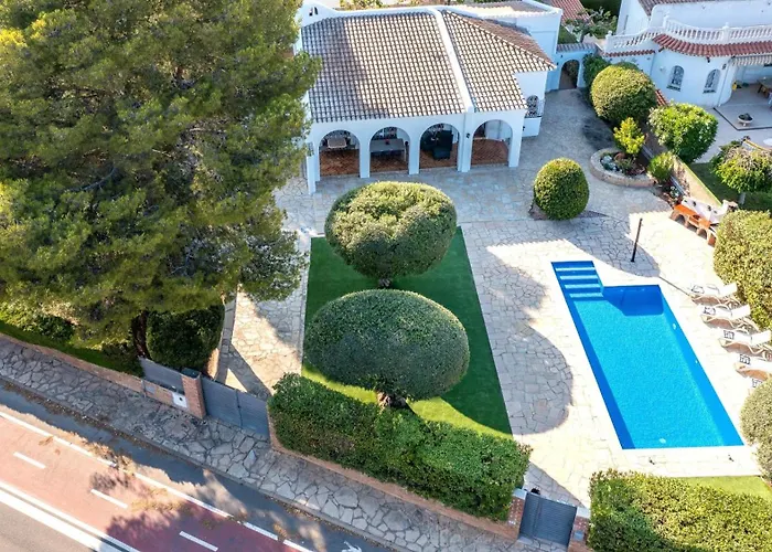 5 Bedroom Villa, Private Heated Pool, 100M To Sandy Beach, Miami Playa, Costa Dorada