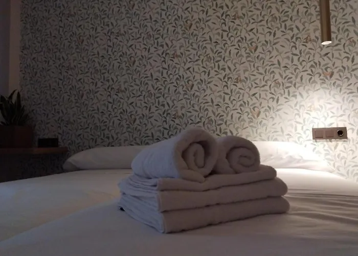 Plaza Rooms
