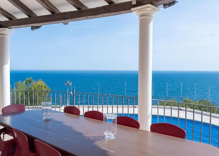 Costa Brava Suites Villa Bonavida