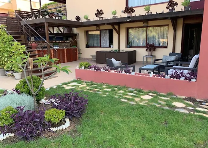 Gorgeous 3 Bedrooms In Villa Natural Reserve Park!
