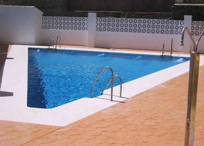 BALCON PLAYA Y PISCINA Velimar PONDOS