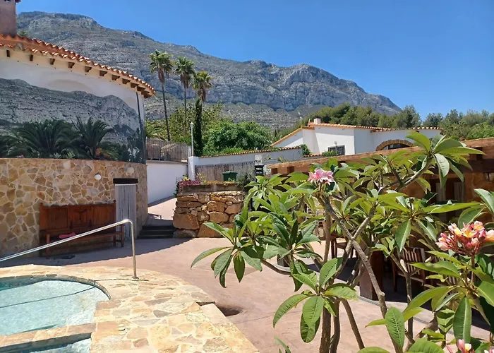 Apartamentos Montgo