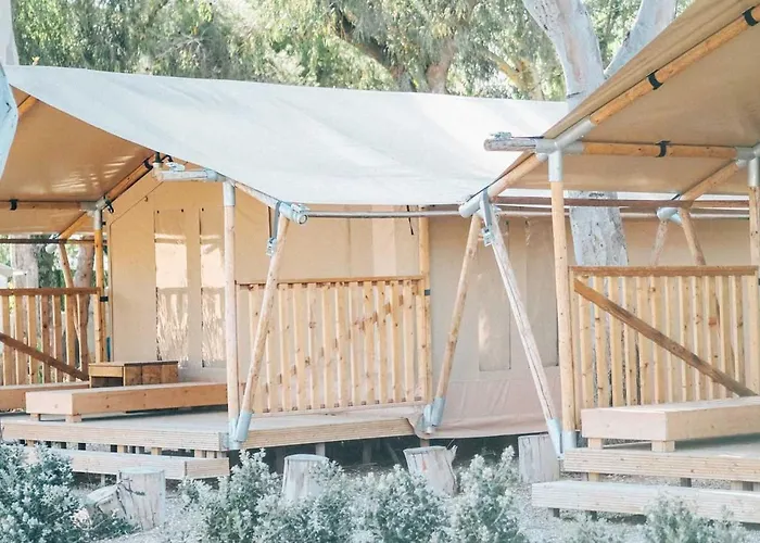 Camping Miramar Playa - Tienda Familiar