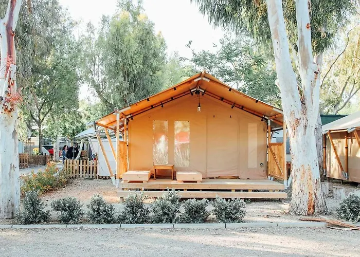 Camping Miramar Playa - tienda familiar