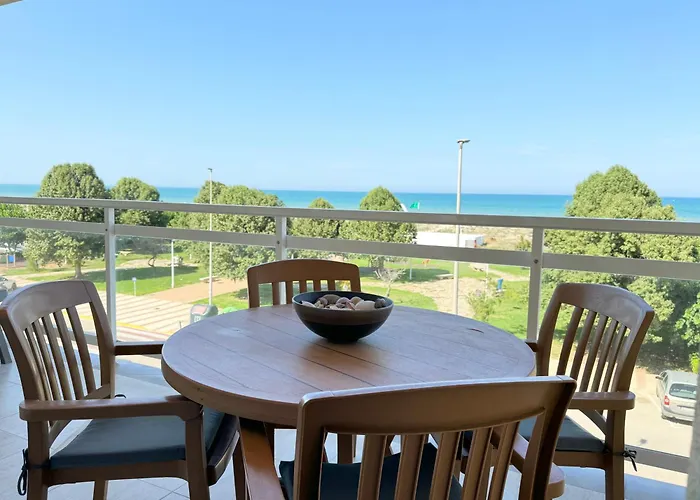 .Apartamento 1a linea de playa + piscina + parking DAIMUS