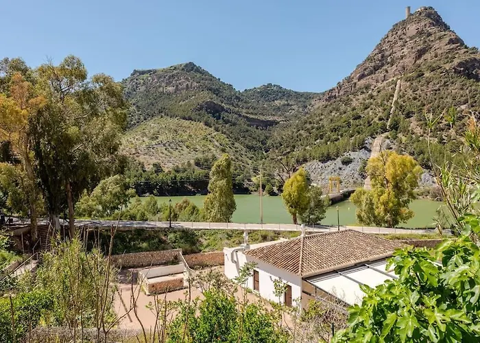 Casa a 1 min Parada bus caminito del Rey