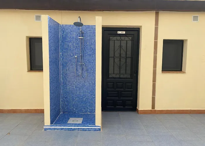 The Courtyard Studio Apartments