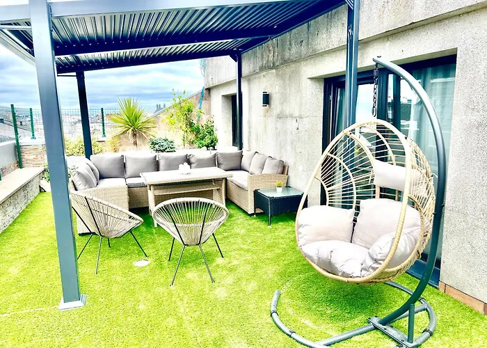 Lucus Skyline & Terrace By Lugo Collection