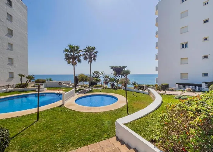 Apartment On Beach Mijas 2