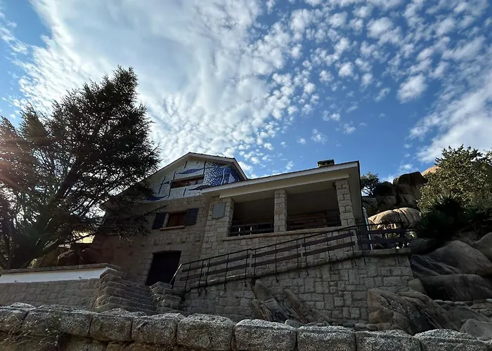 La Casa De La Pedriza