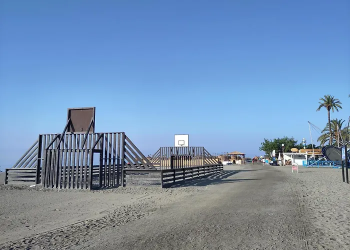 CASITA NAIF ESTANCIAS EN TORRE DEL MAR a 30 METROS DE LA PLAYA