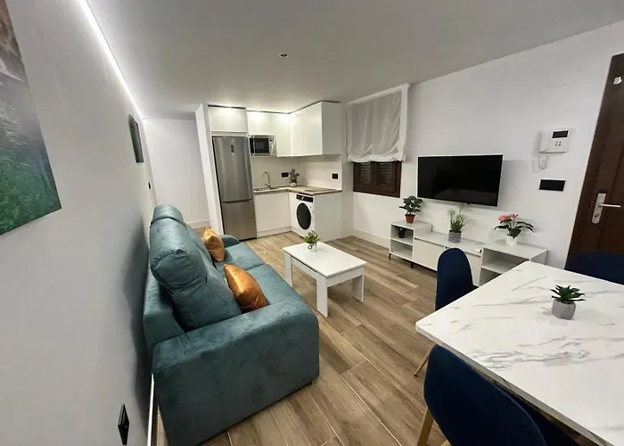 1ª planta INTERIOR Apartamento Juan Robledo en centro ciudad,