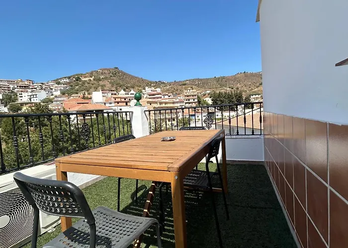 Piso con gran terraza en malaga arenas
