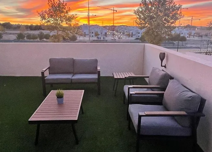 New Apartment With 80M2 Garden Close To Torrevieja Alicante