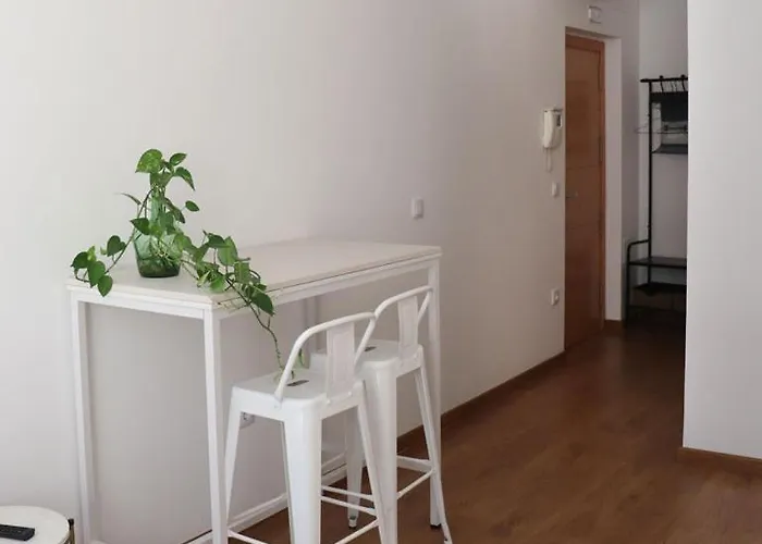 Moderno y lujoso Apartamento CASTELAR 2