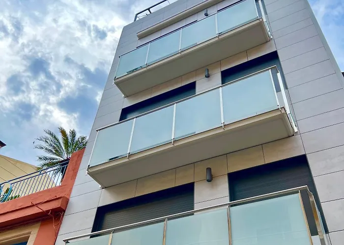 Rce Apartments Calella, Brand New Next To The Beach.