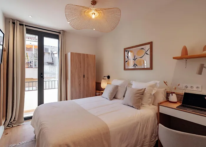 Casa Faro - 2 Bedroom Apartment In Gracia