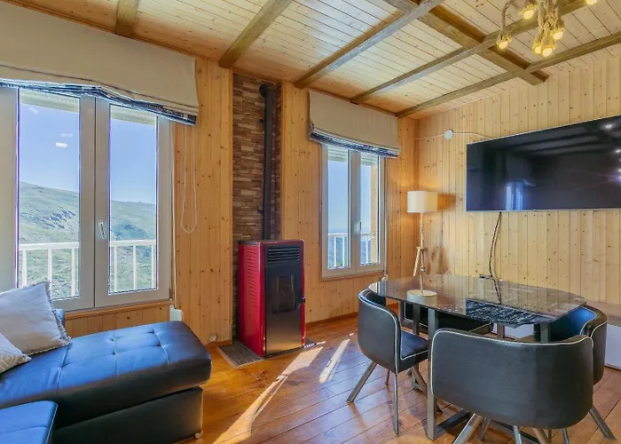 Sierra Nevada apartamento de madera muy cálido con buenas vistas y WiFi