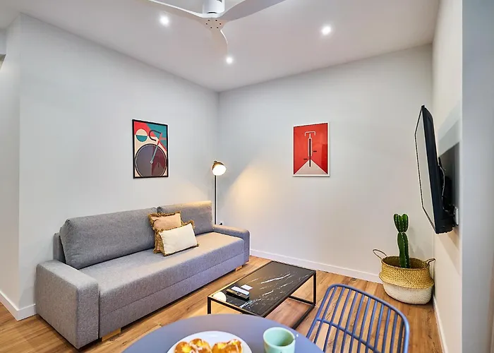 Apartamentos Esperanza by gaiarooms