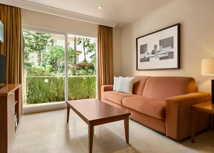 Ramada Hotel&Suites by Wyndham Costa del Sol