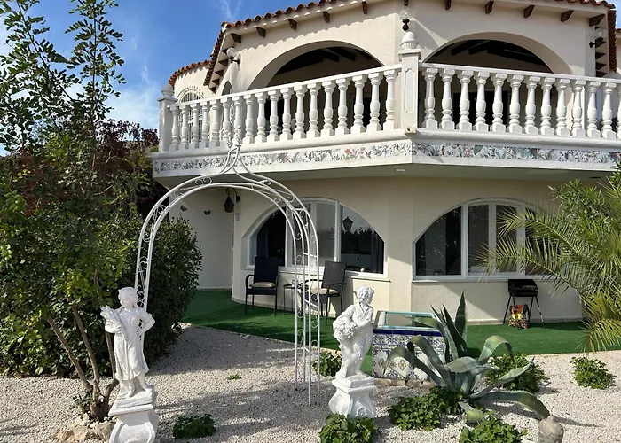 Casa Pajarera