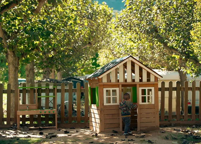 Apartaments I Bungalows Camping L'Orri Del Pallars