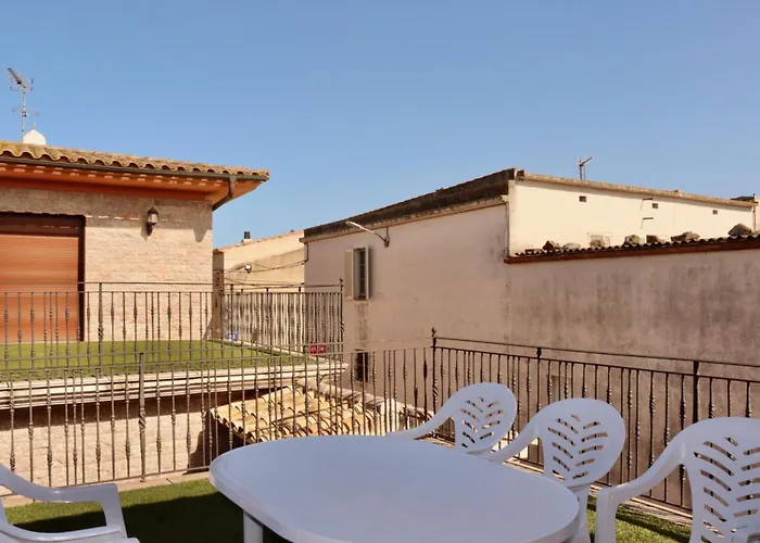 Casa Pueblo Medieval de Pals