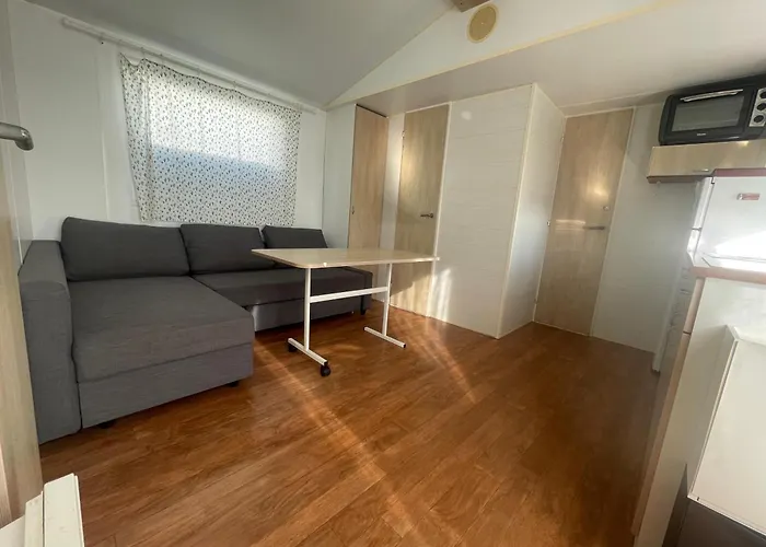 Mobilhome en Ribeira con vistas