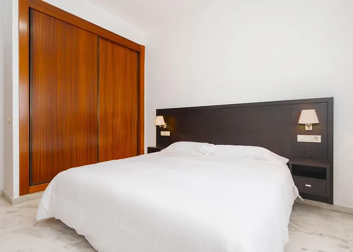 Luxsevilla Moderno Piscina Free Parking