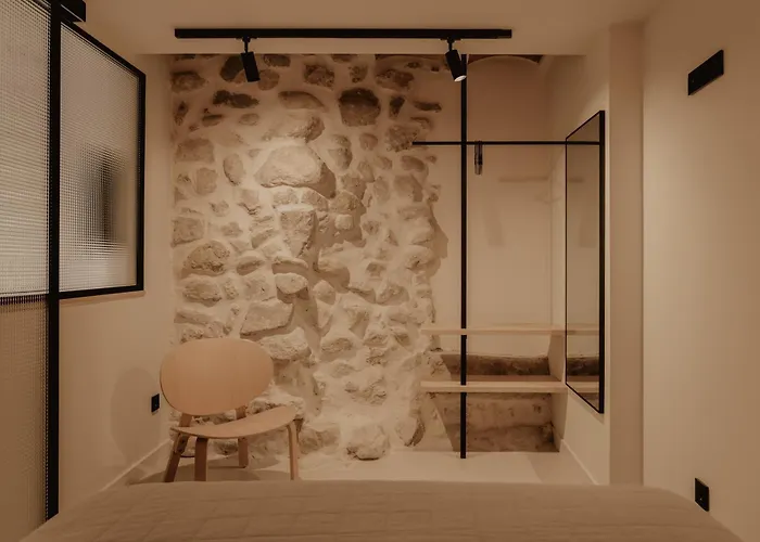 Pau Suites