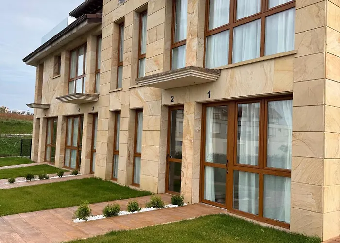 Apartamentos Villa Alemar Playa De Somo