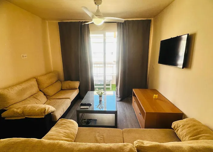 Habitaciones A Compartir En Apartamento Recien Reformado En Playa La Colonia