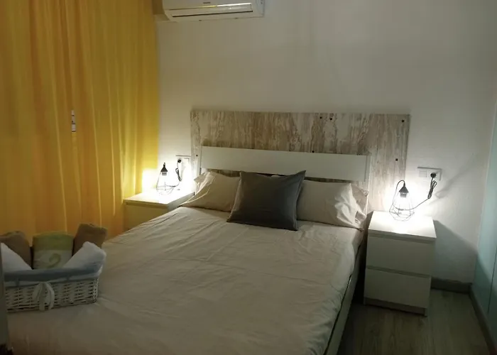 La Casa De Mi Madre - 2 Bed Flat In The Heart Of Torrevieja