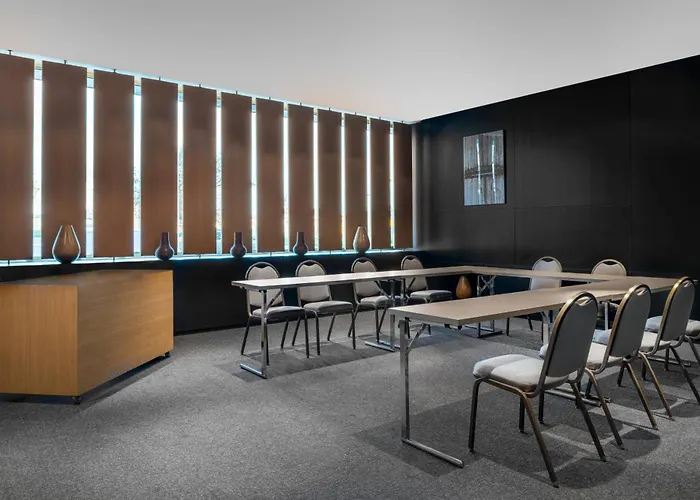 Ac Hotel Gijon By Marriott