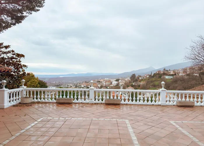 Casa Miraflores